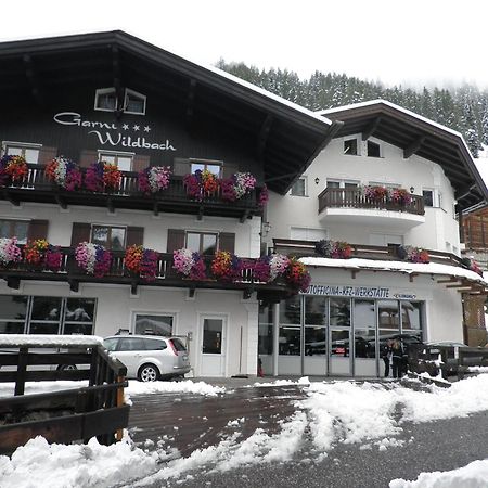 Garni Hotel And Apartments Wildbach Selva di Val Gardena Exteriör bild